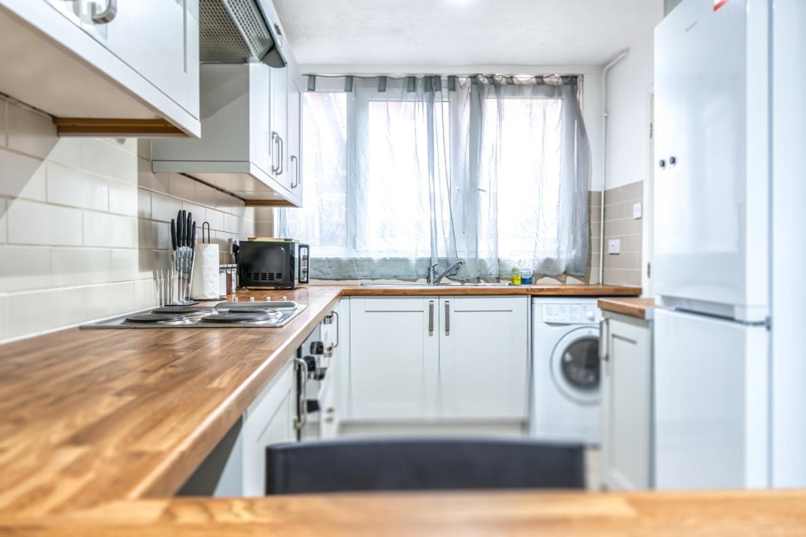 Cosy Guest House In Central ลอนดอน ภายนอก รูปภาพ